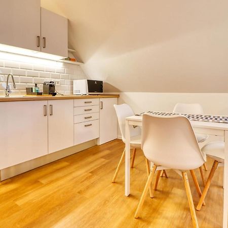 Barka Apartman Eger Exterior foto