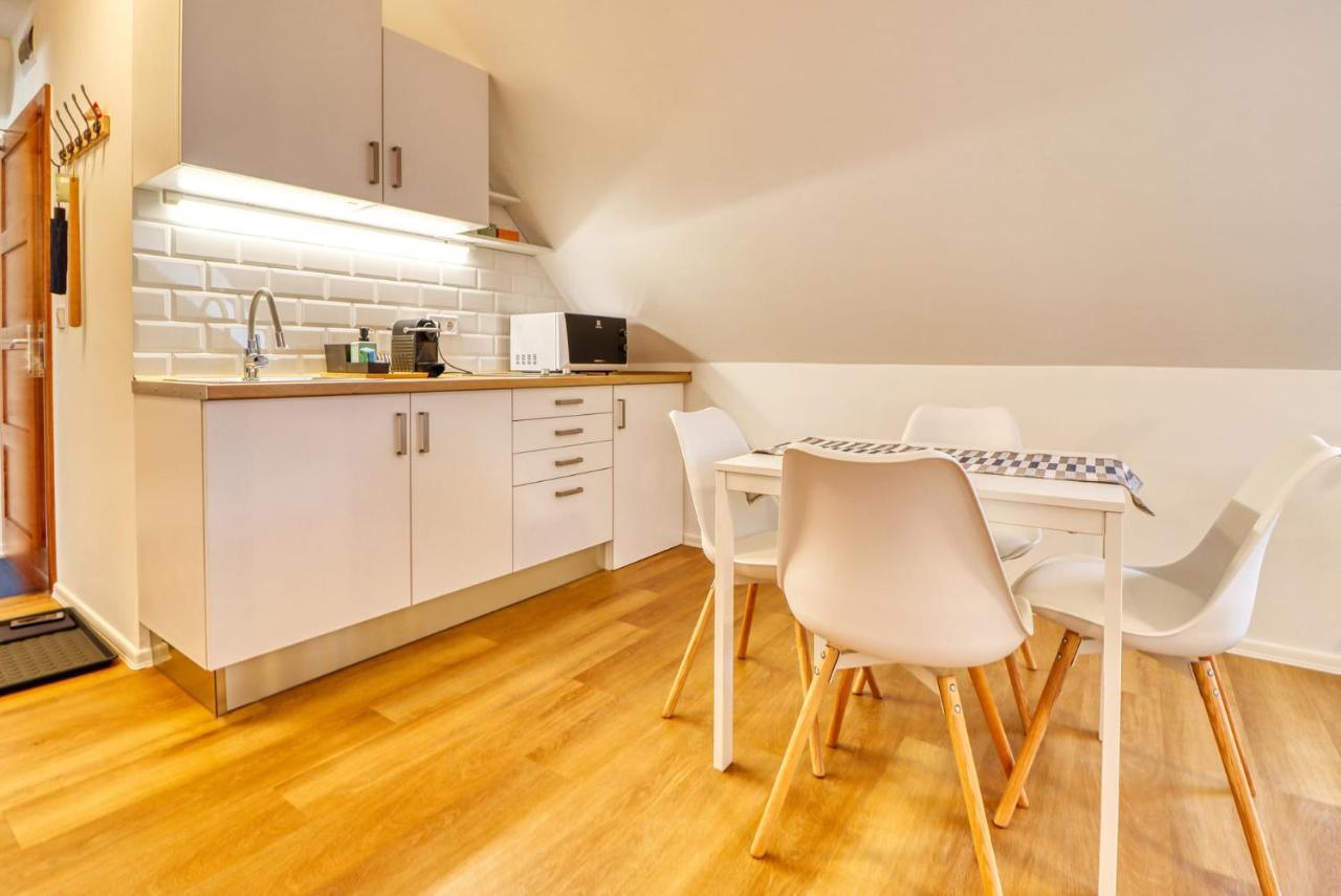 Barka Apartman Eger Exterior foto